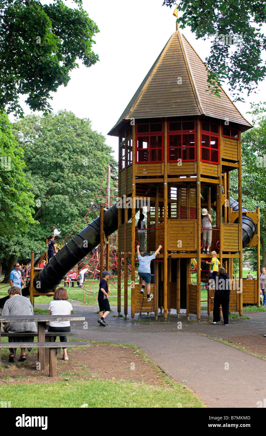 HAF Trip - Blaise Park block mentored by Oasis Hub South Bristol