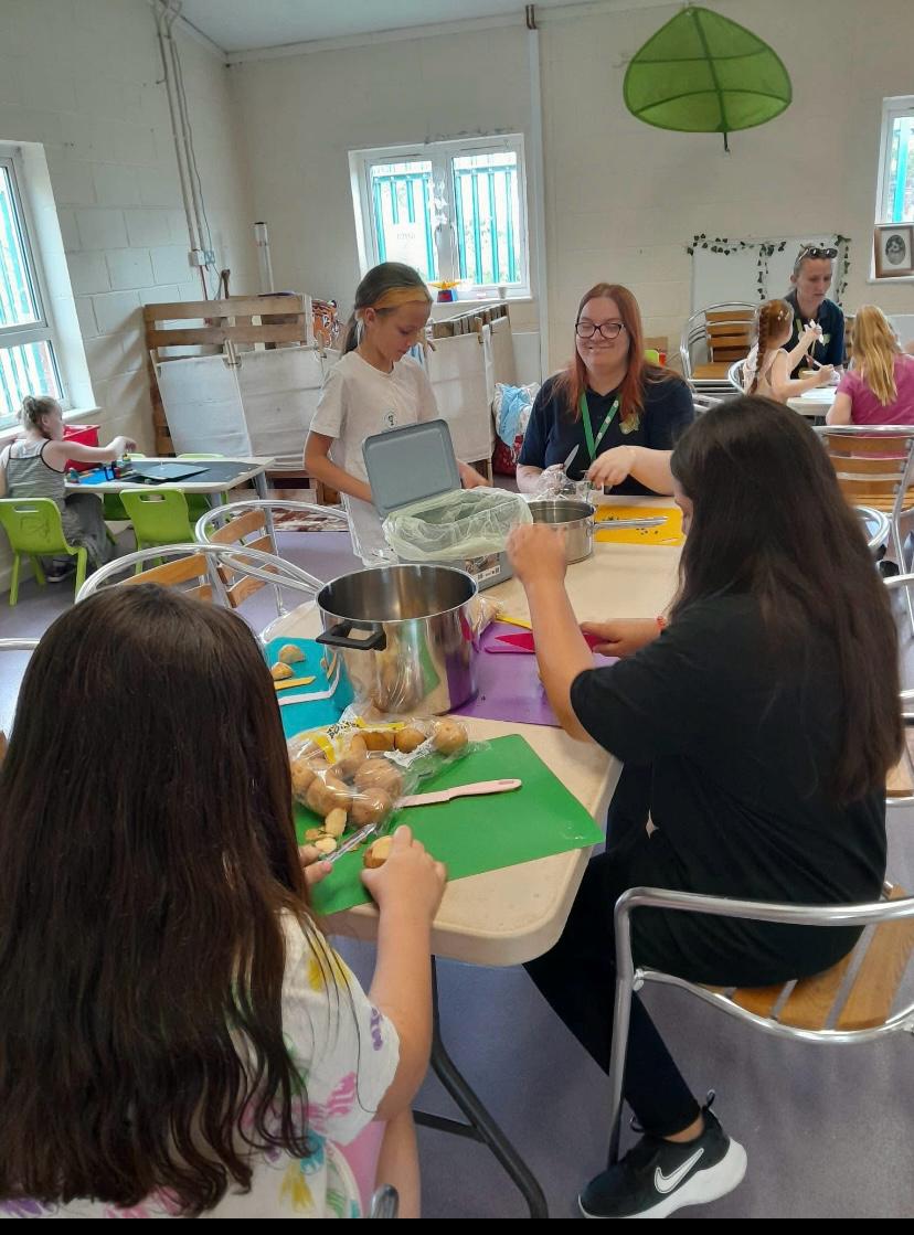 (HAF) Holiday Play Activities - Welland - image 6