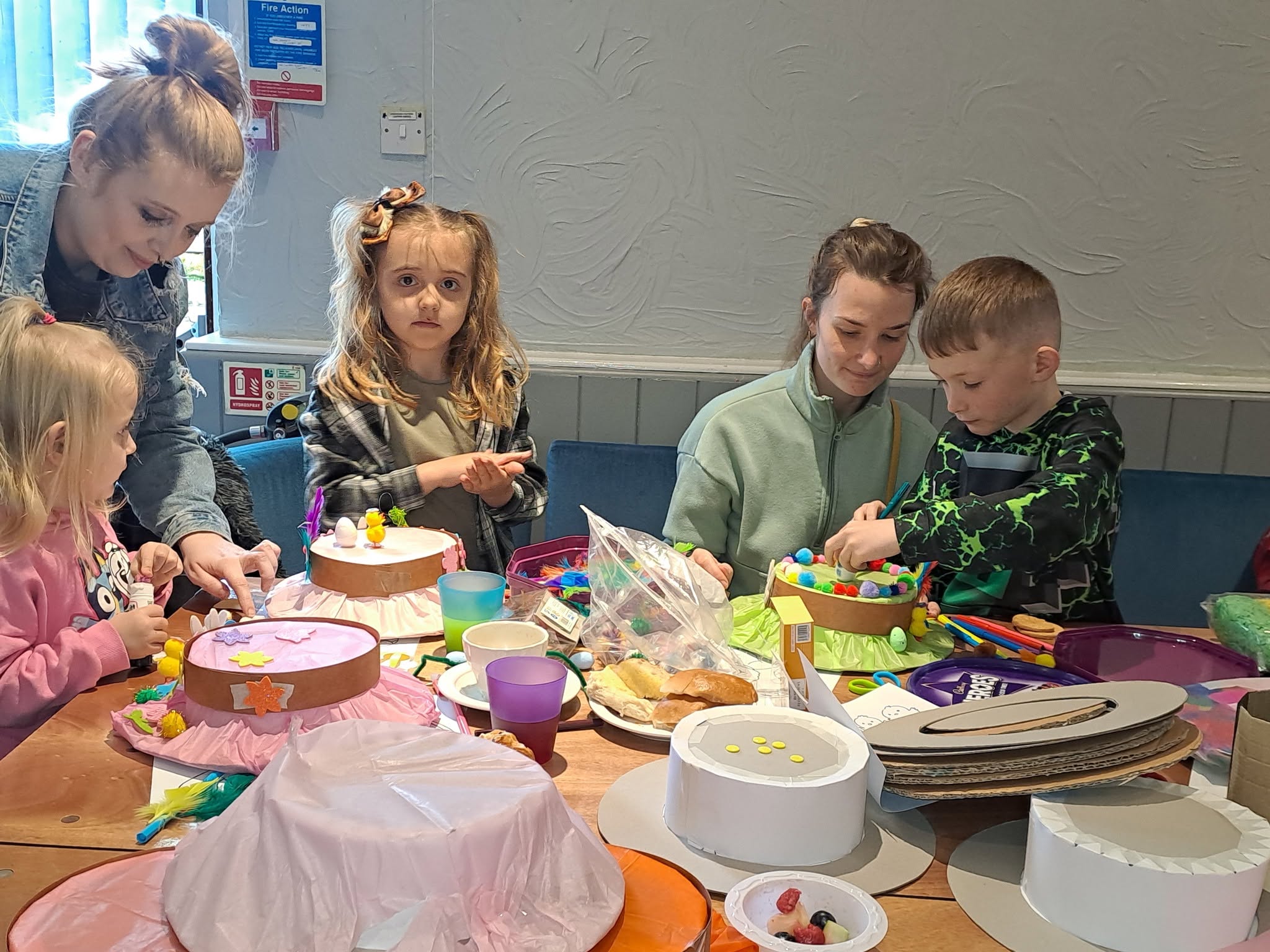 Brandon TC funded - FREE Crafting breakfast block mentored by Brandon Town Council