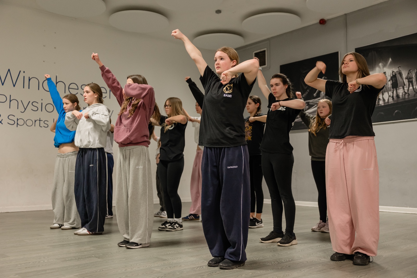 Integr8 Dance Teens - Unit 12 - image 2