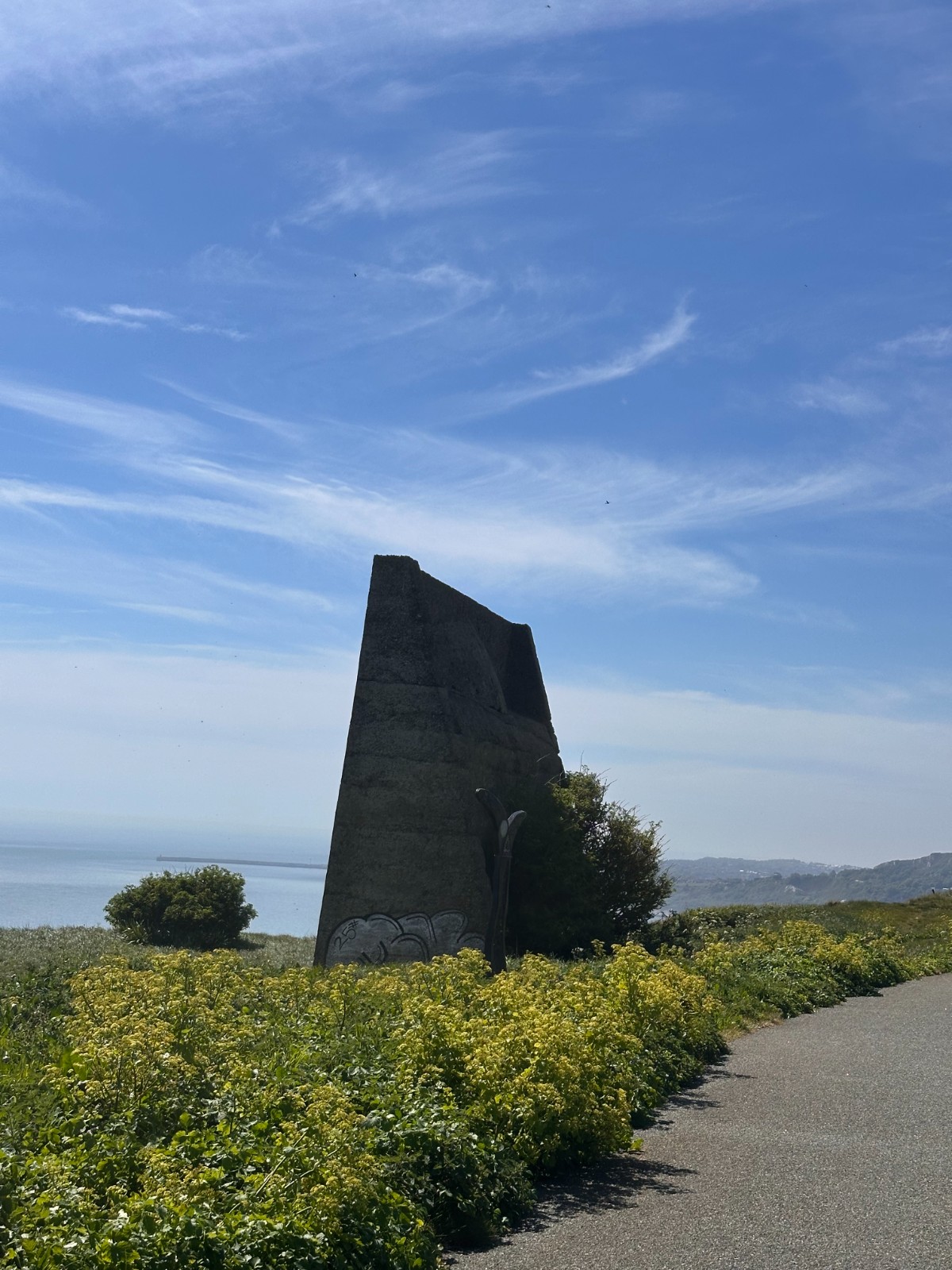 Sound Mirror Capel Accessible roll and stroll - image 2