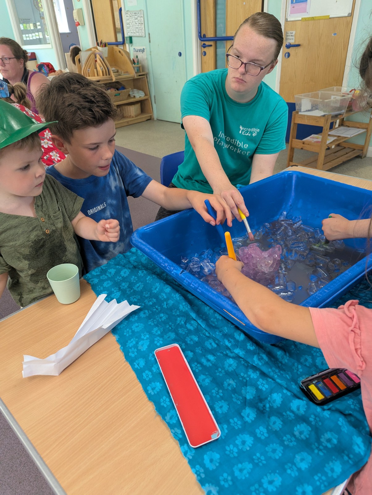 Incredible Wednesday: Play, Craft and Lunch - image 8