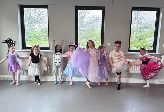 Fun-Filled Dance, Art & Music Provision! - image 6