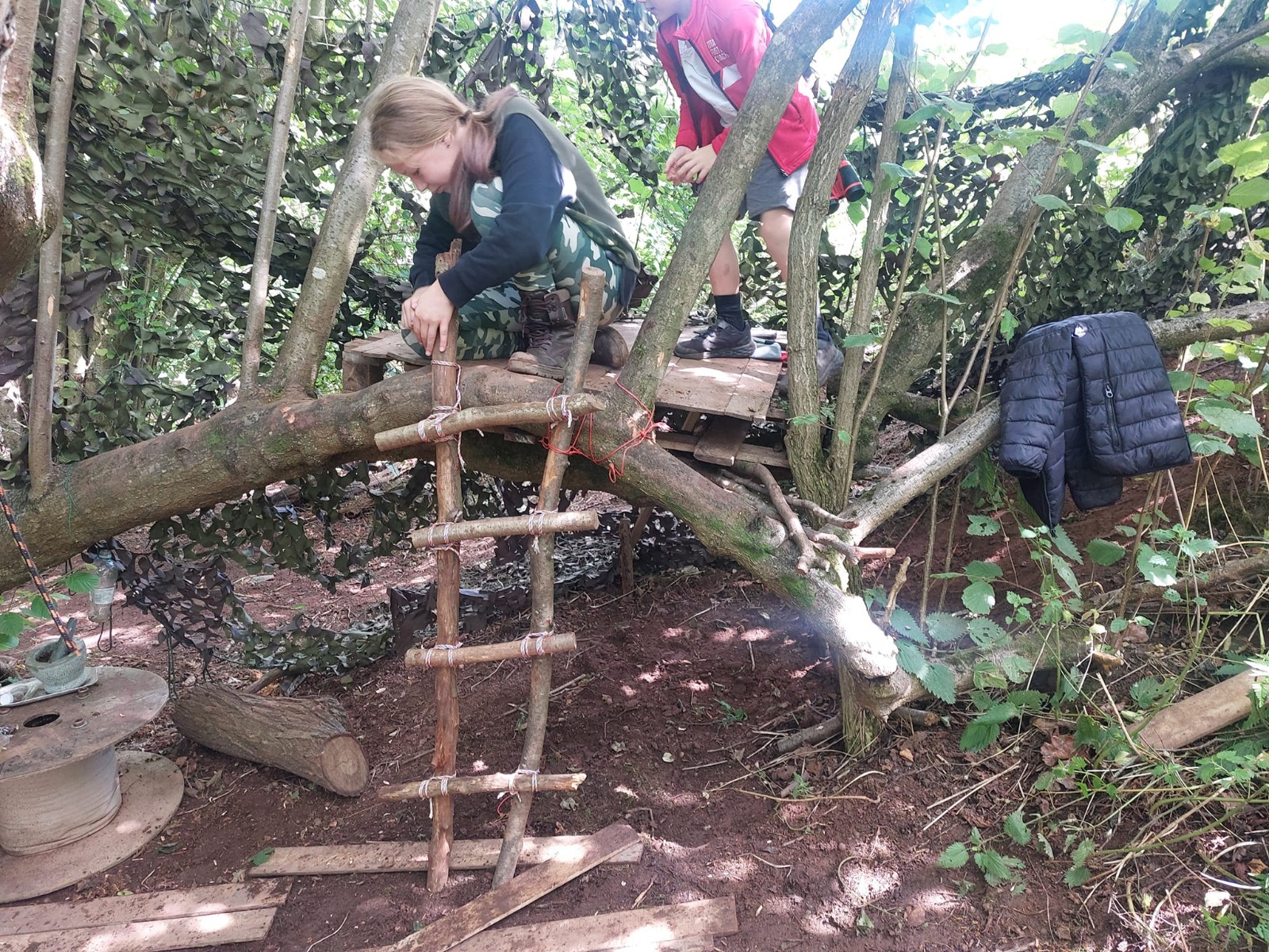 Forest Families - Bushcraft Holiday Club - image 4