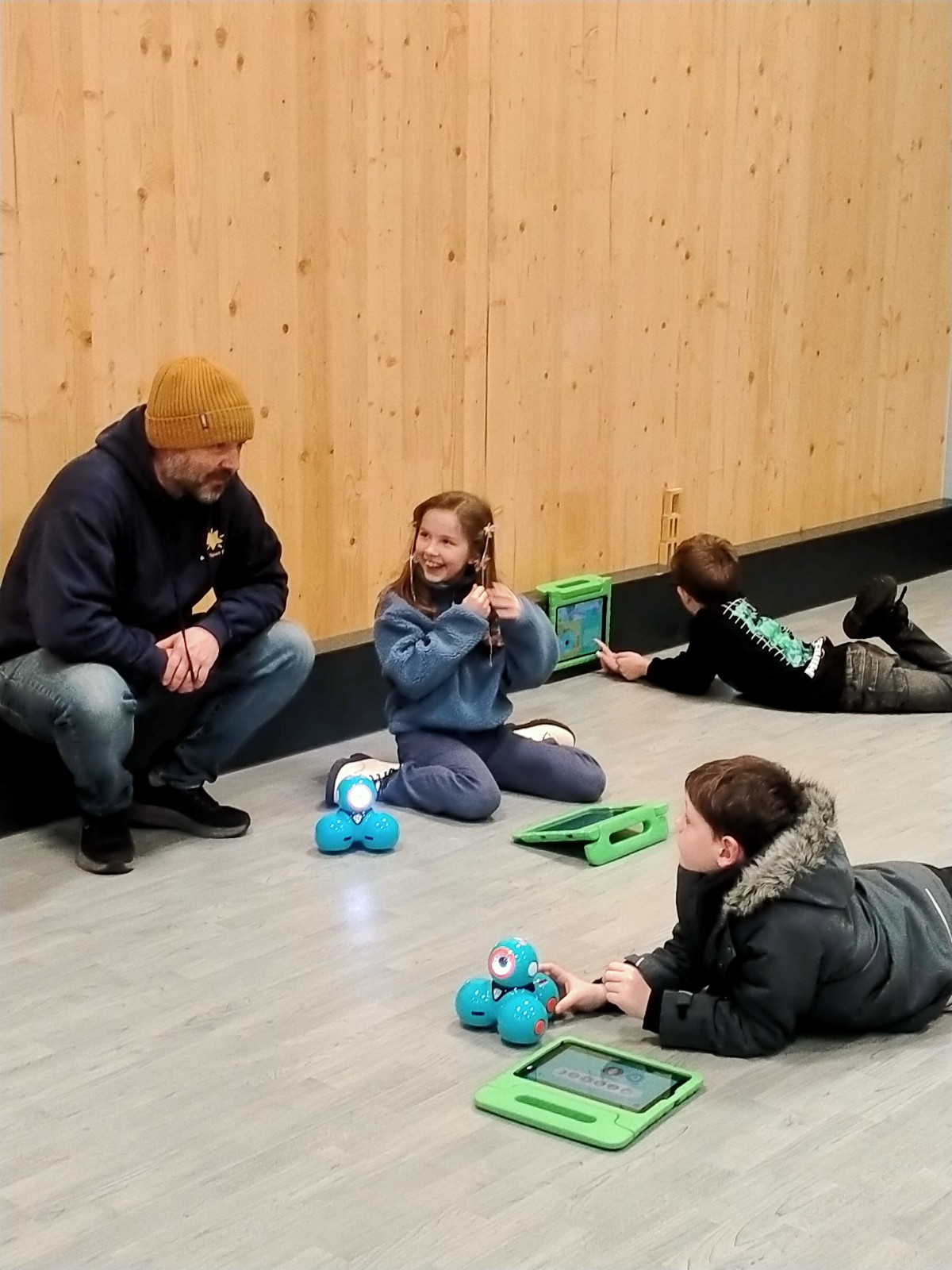 EngagED Futures STEAM Clubs / Camps - image 3