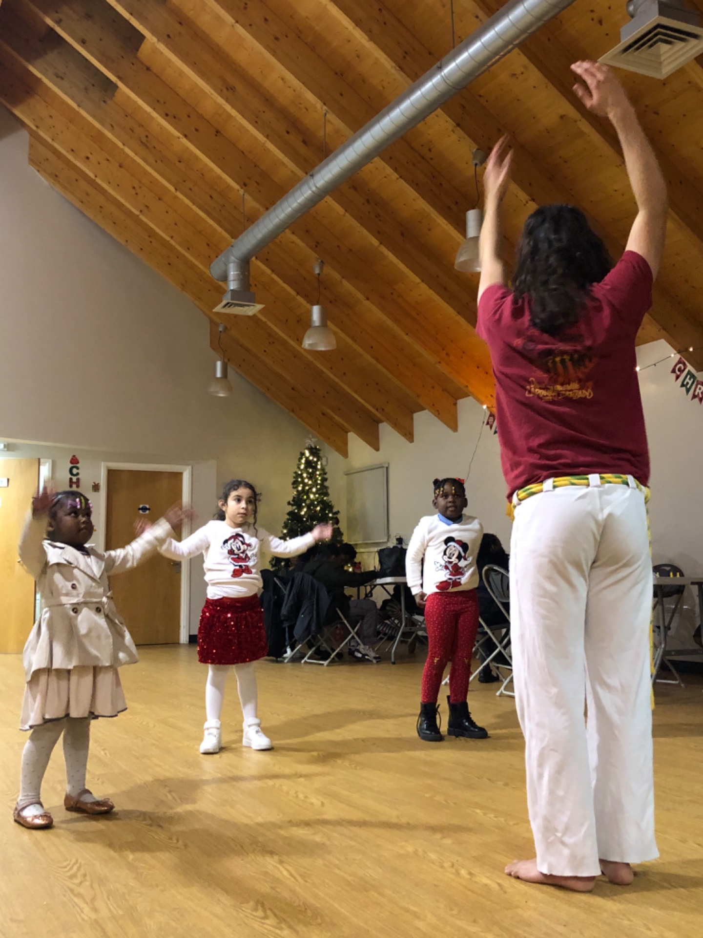 Kennington Park Centre Christmas Party - image 7