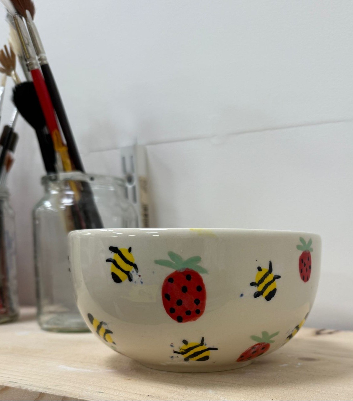 Adults only Ceramic Painting block mentored by Re-Utilise