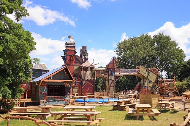 SEND Family Trip to Hobbledown Heath block mentored by Ealing Mencap