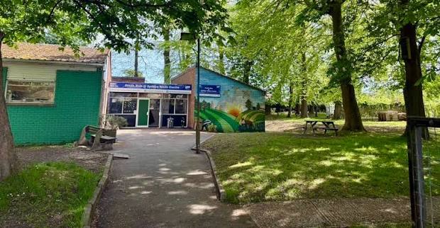 BYSP South Hub @ Spitfire Youth Centre block mentored by Bromley Youth Support Programme HAF