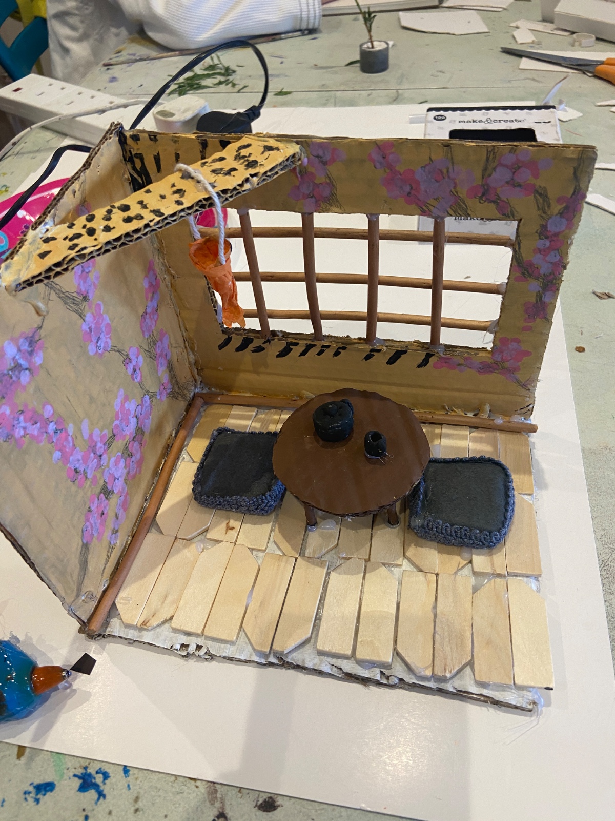 "Make it May" Holiday Art Club - image 7