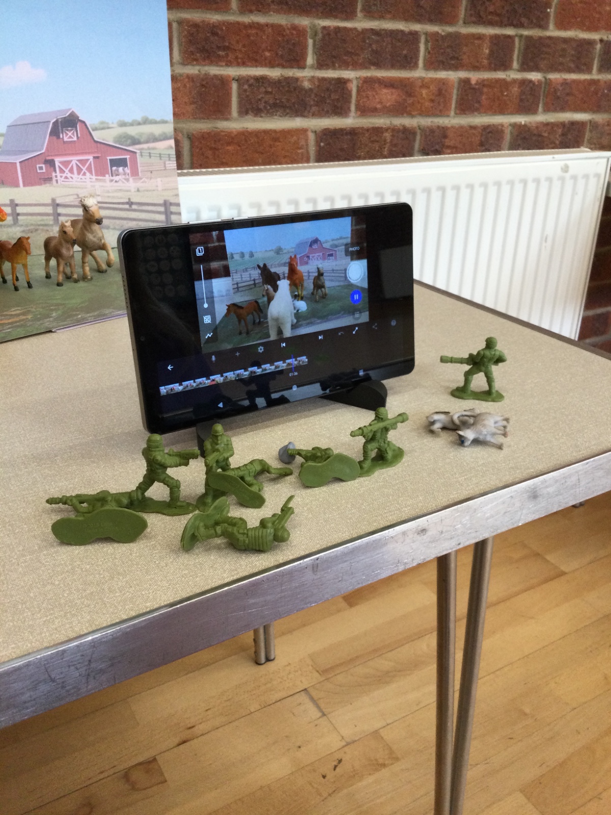 MOVE, MAKE & ANIMATE @ Brigg Parish Hall block mentored by STEMPunx