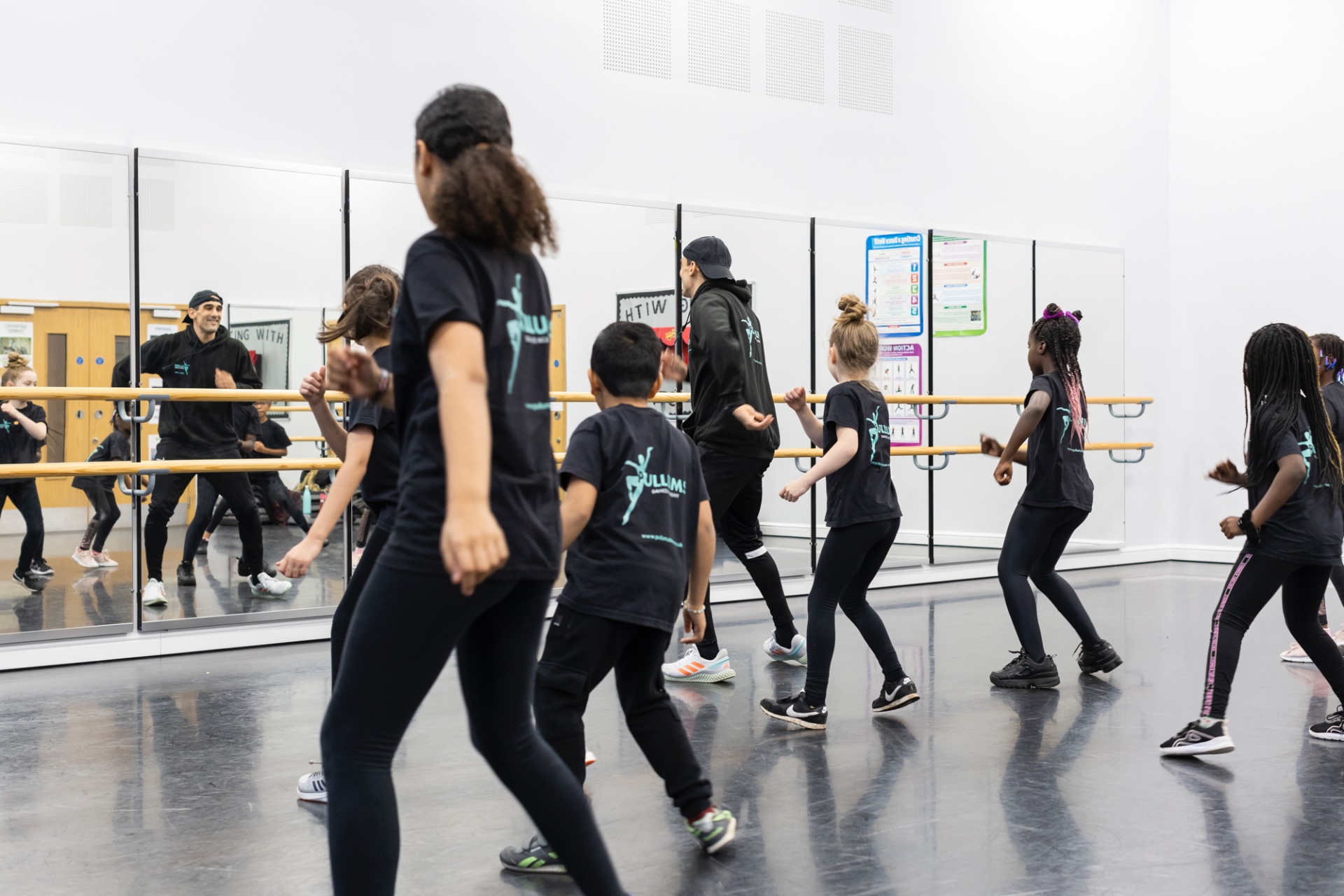 Performing Arts with Pullums Dance Academy. - image 5