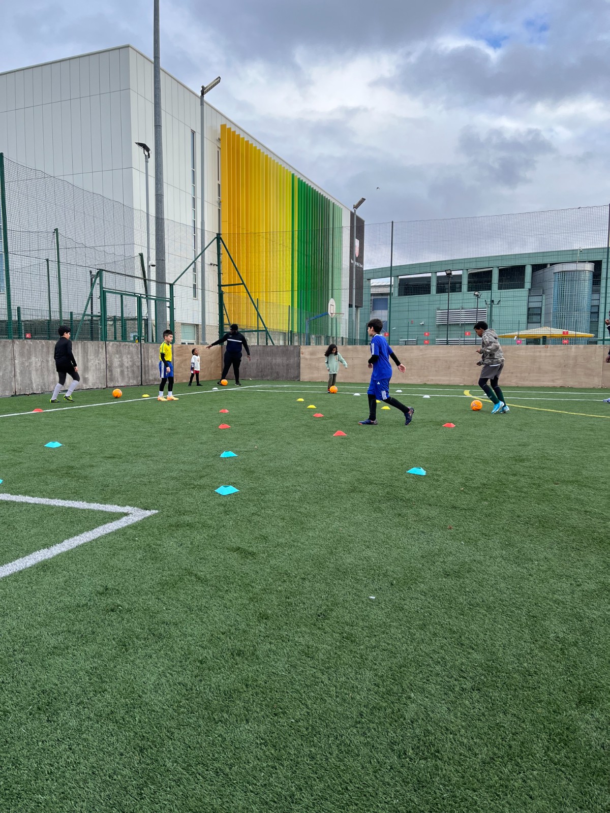 Znaniye Foundation HAF Sports Camp, Indoors - image 2