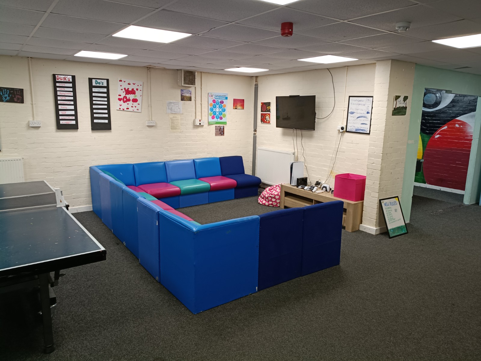 Newstead Youth Club - image 7