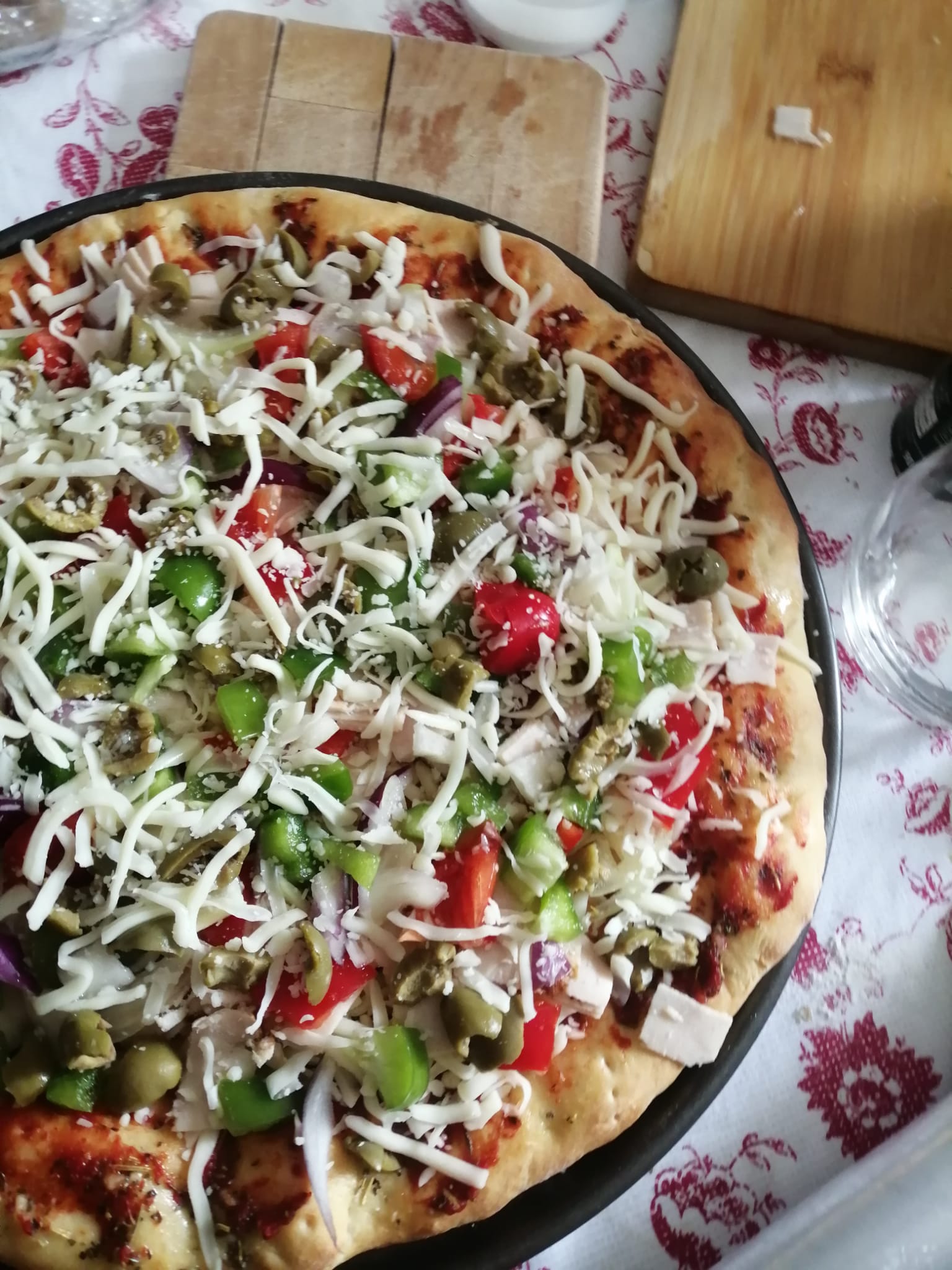 Emmanuel Wesley - Festive  Happy Holiday Club - image 6