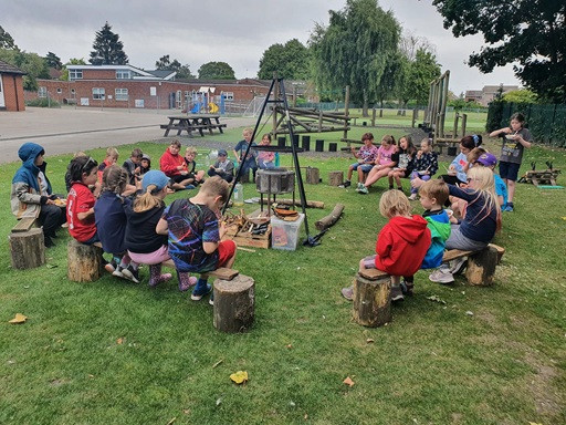 In the Canopy: Outdoor Adventure - Howden - image 5