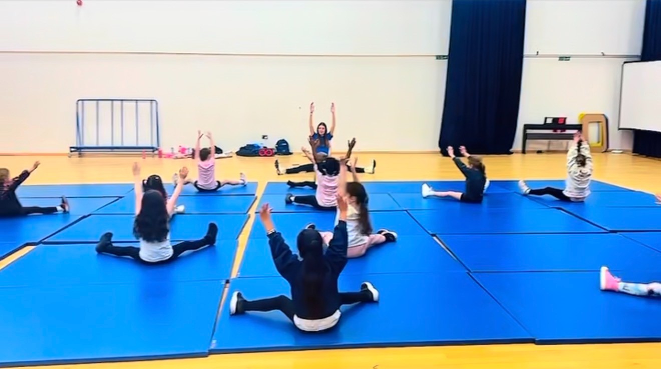 YDP CHEERLEADING CAMPS @ MANOR DRIVE - image 3
