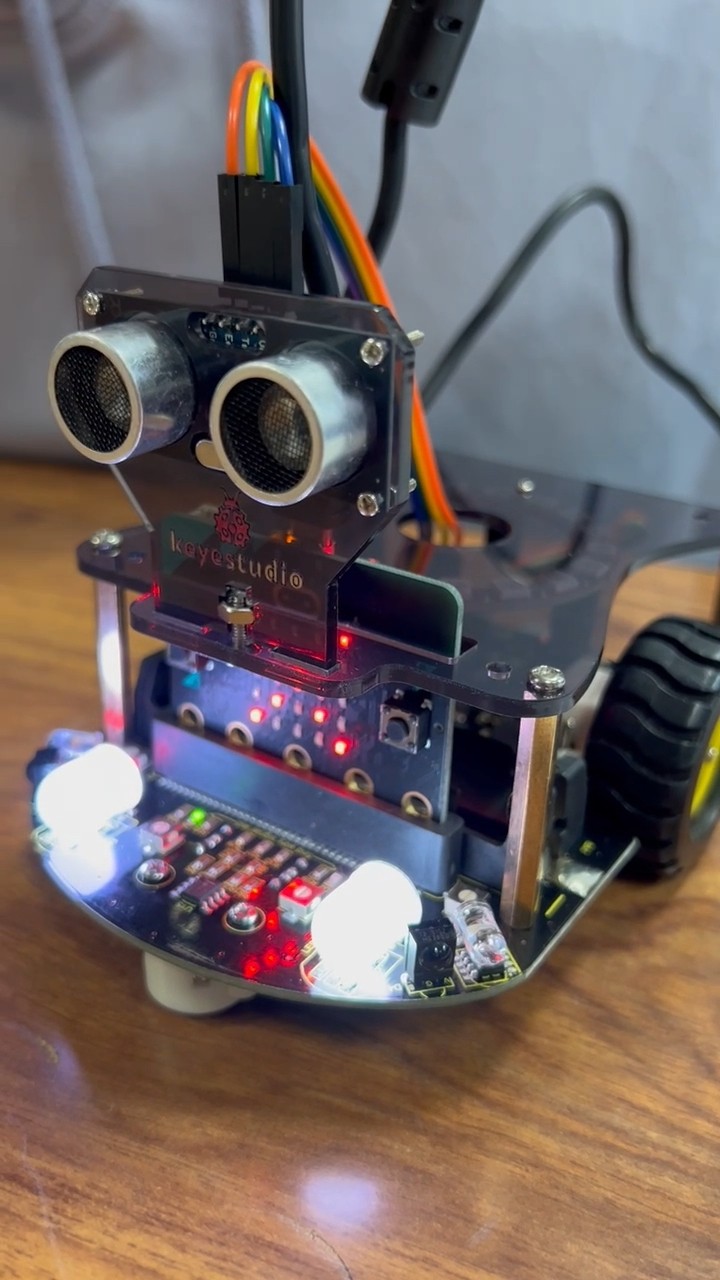 STEM Explorers Holiday Camp - image 2