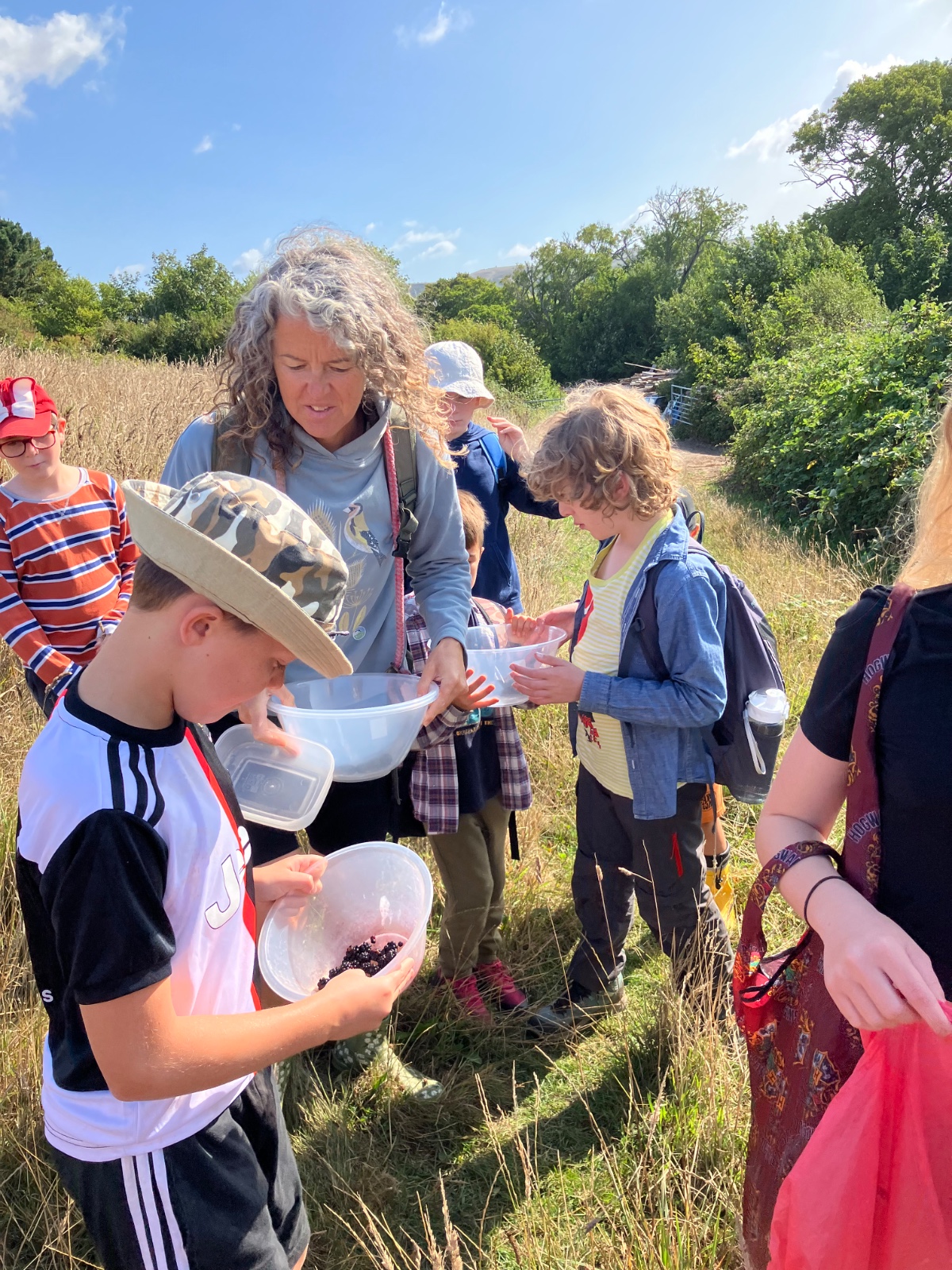 'Go Wild' Children's Session @ Moorhills Farm - image 2