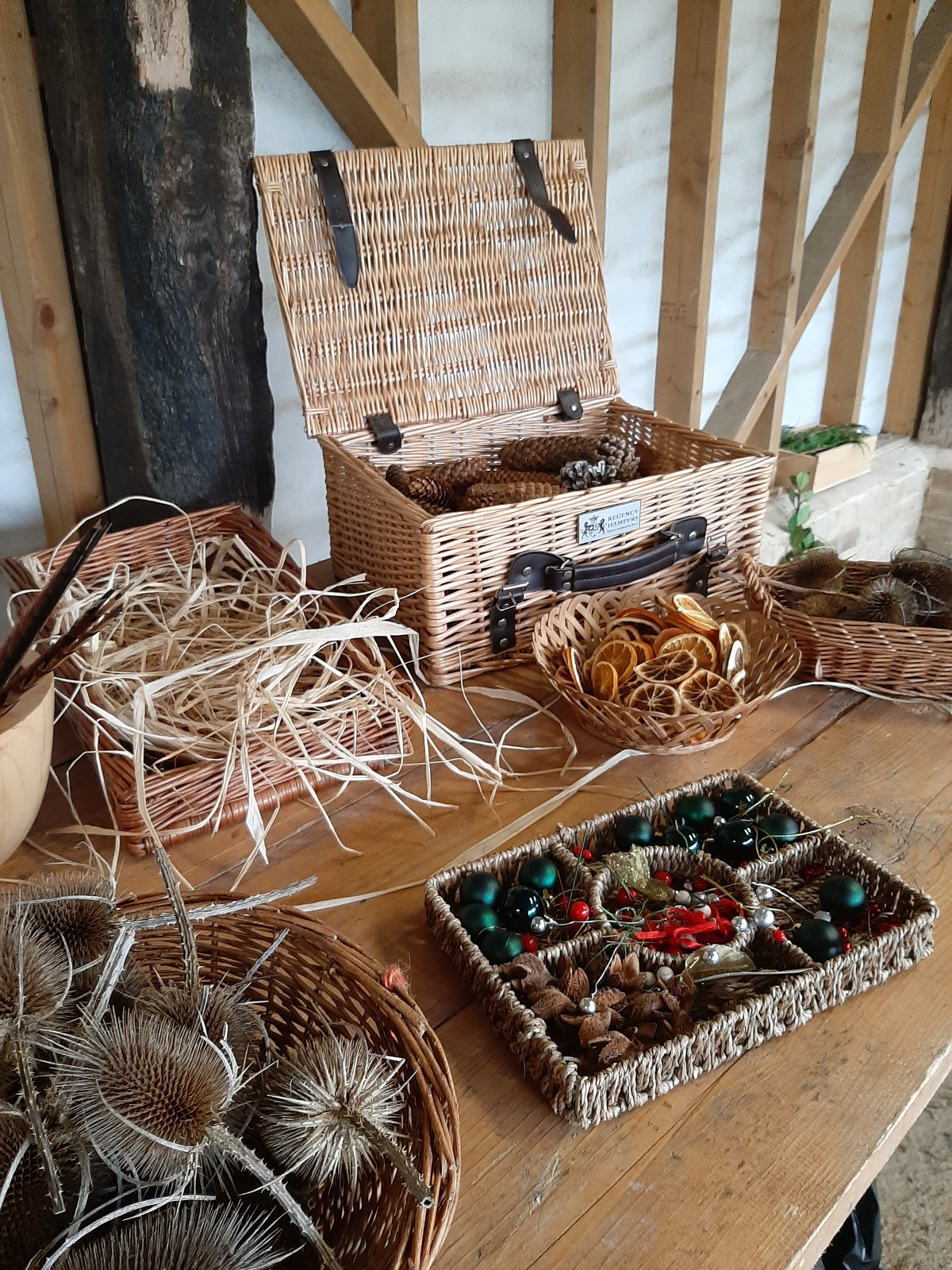 Natural Winter Decoration Making Workshop - image 6