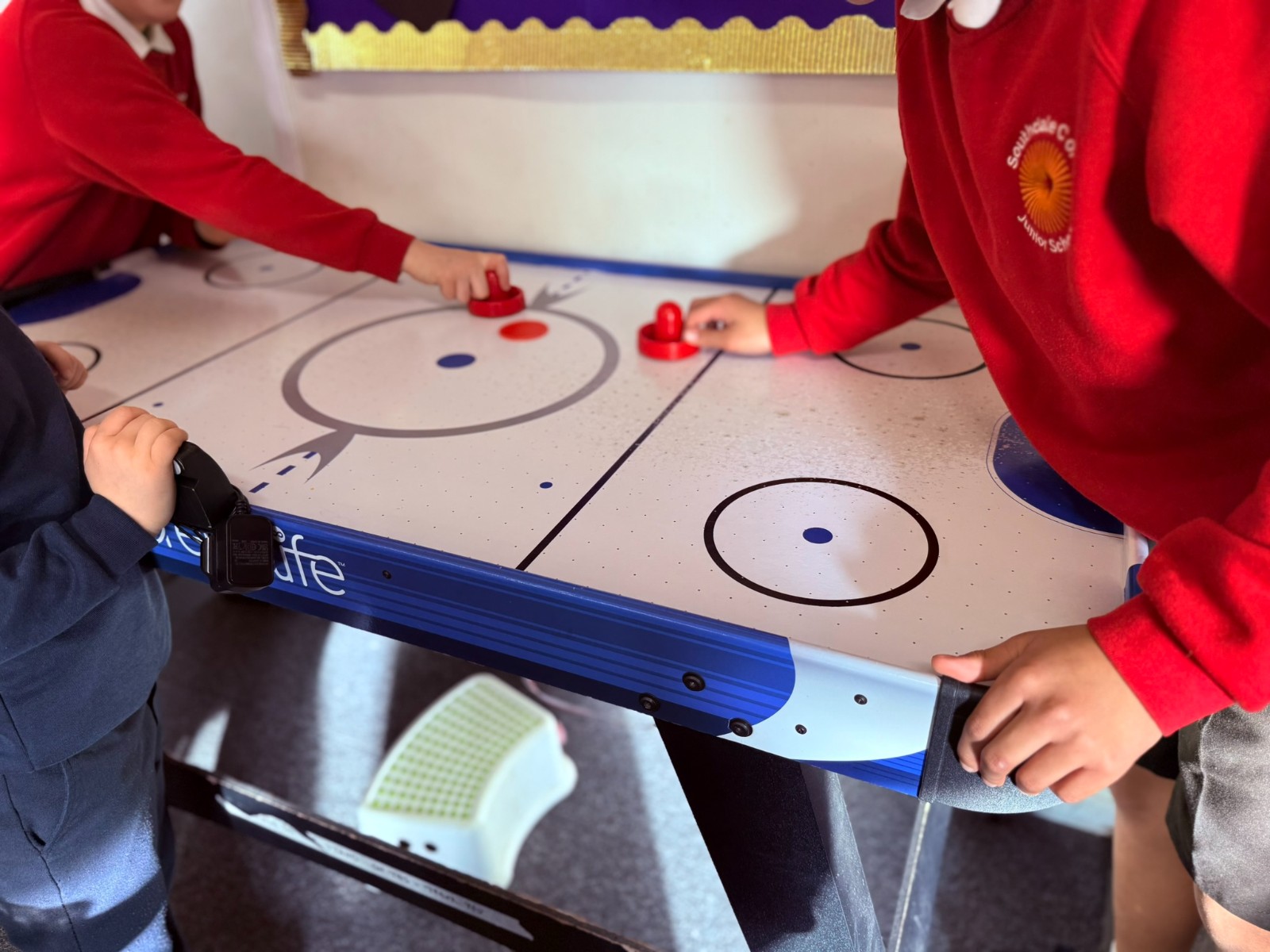 Shooting Stars Holiday Club - image 7