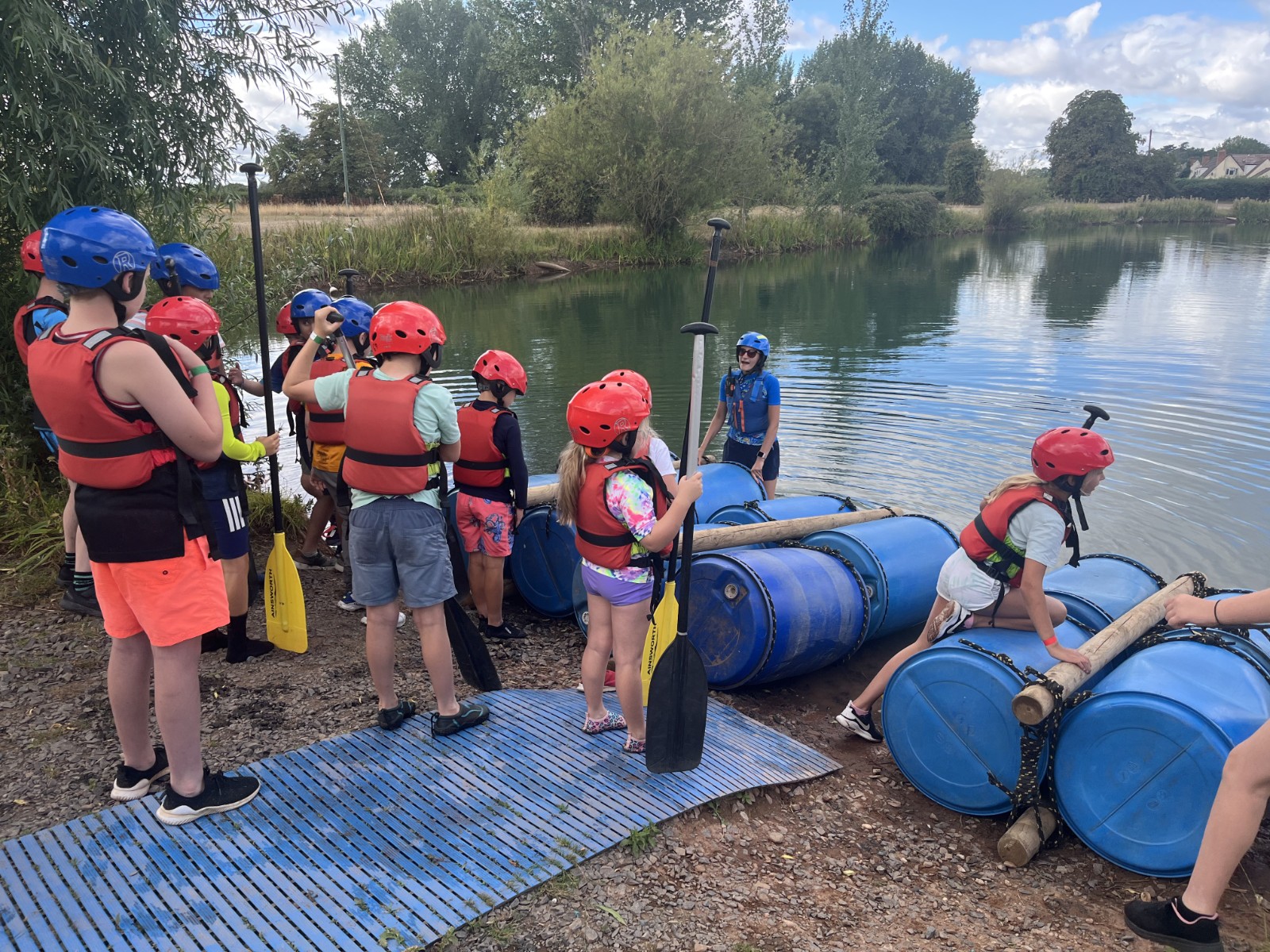 UOW Lakeside's Outdoor Education Holiday Club - image 3
