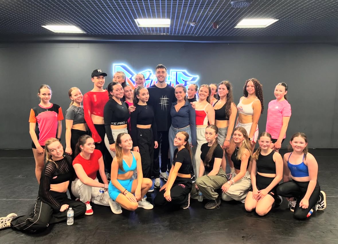 Vogue in the Community - HAF DANCE CAMP block mentored by Vogue Academy