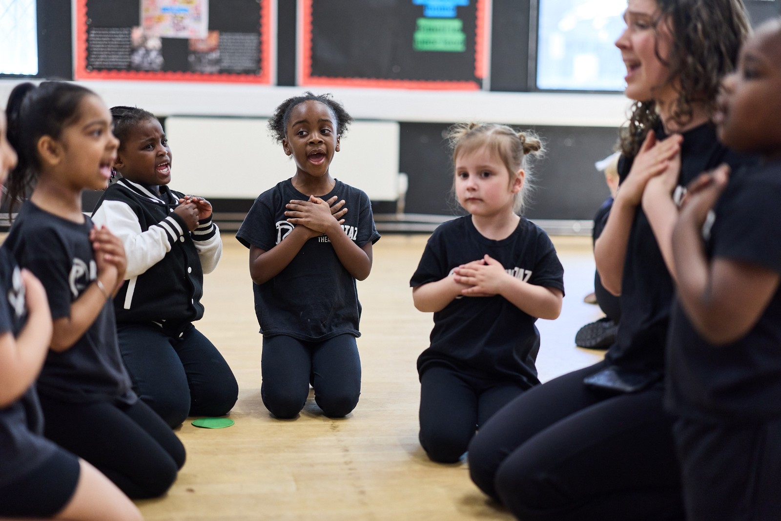 R Pop Minis ages 4-6 Razzamataz Coventry - image 9