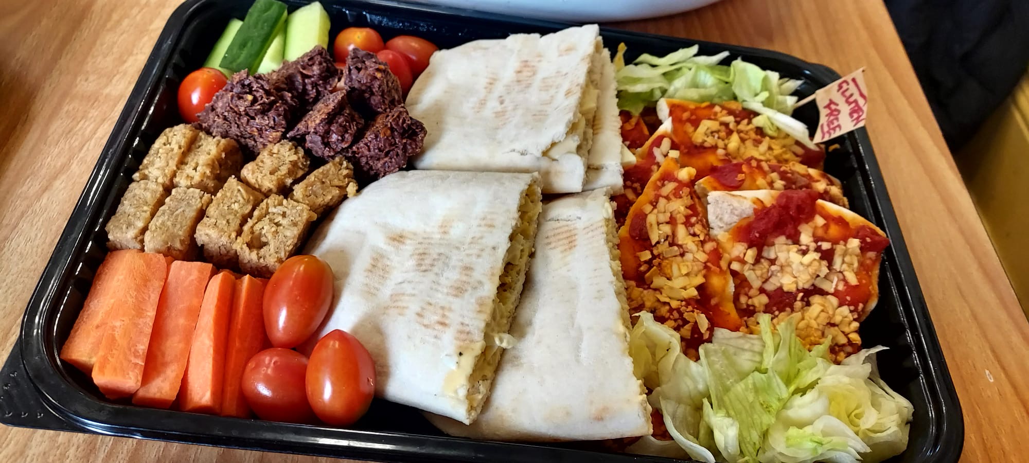 Hello Spring TQ13 Bovey Tracey child - image 3