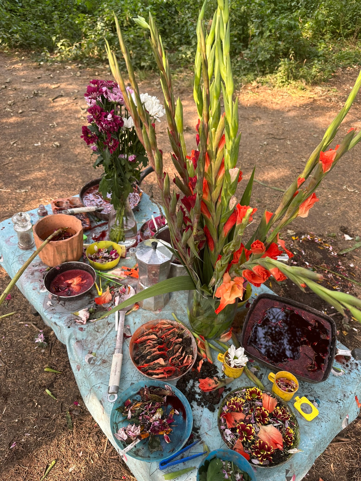 Pop-Up Mud Kitchen - image 2