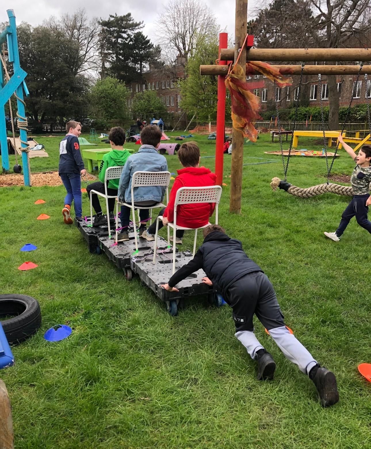 Adventure Playground: Holiday Camp - image 9