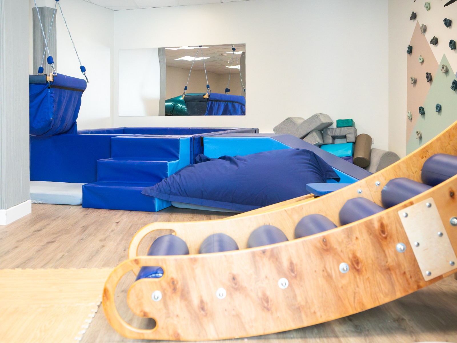 Sensory summer camp @Hessle with Connect block mentored by Connect Specialist Therapy