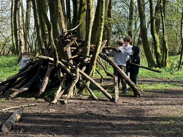 Everdon Outdoor Centre -Woodland Survival Day block mentored by Everdon Outdoor Learning Centre
