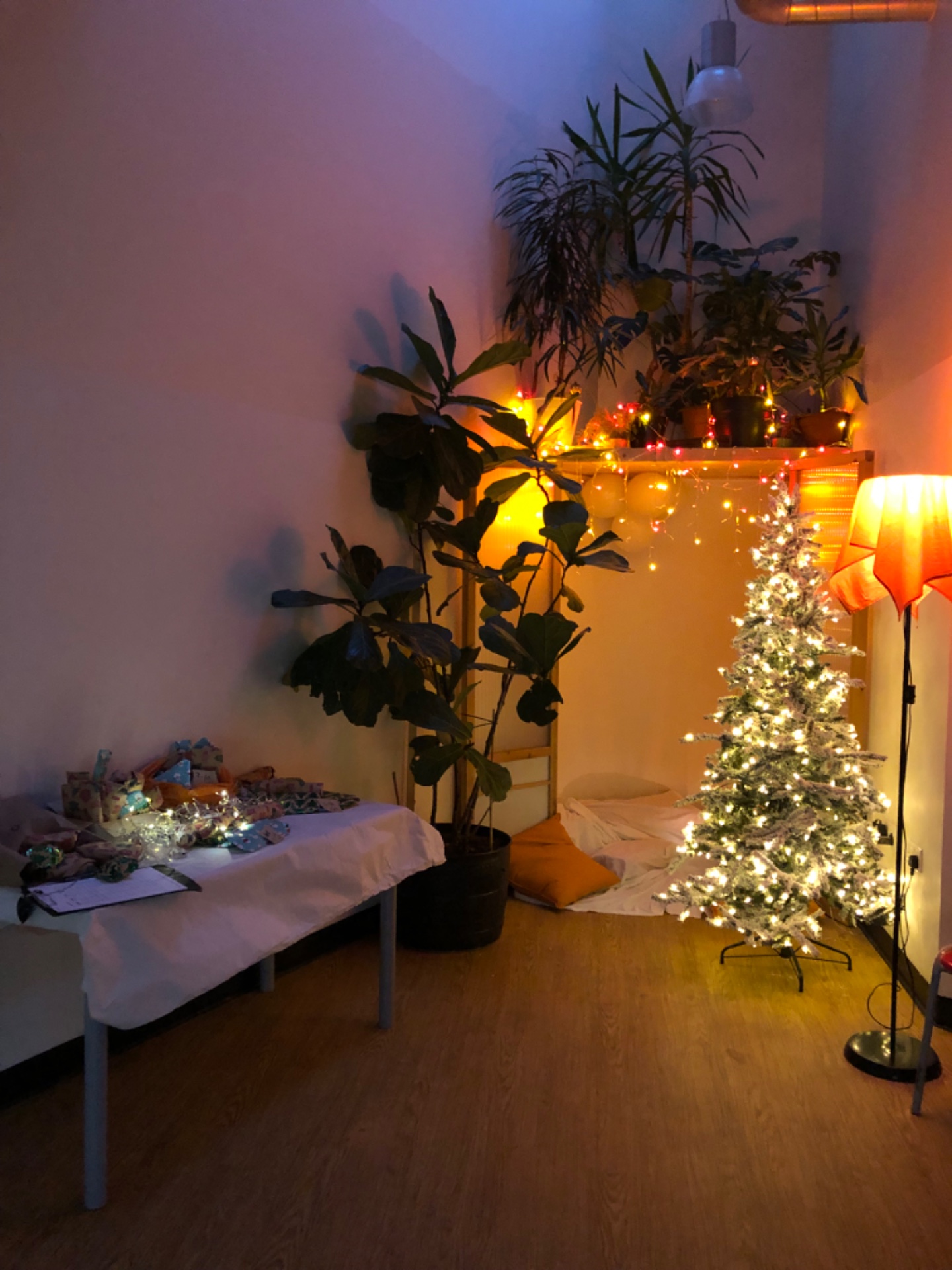 Kennington Park Centre Christmas Party - image 6