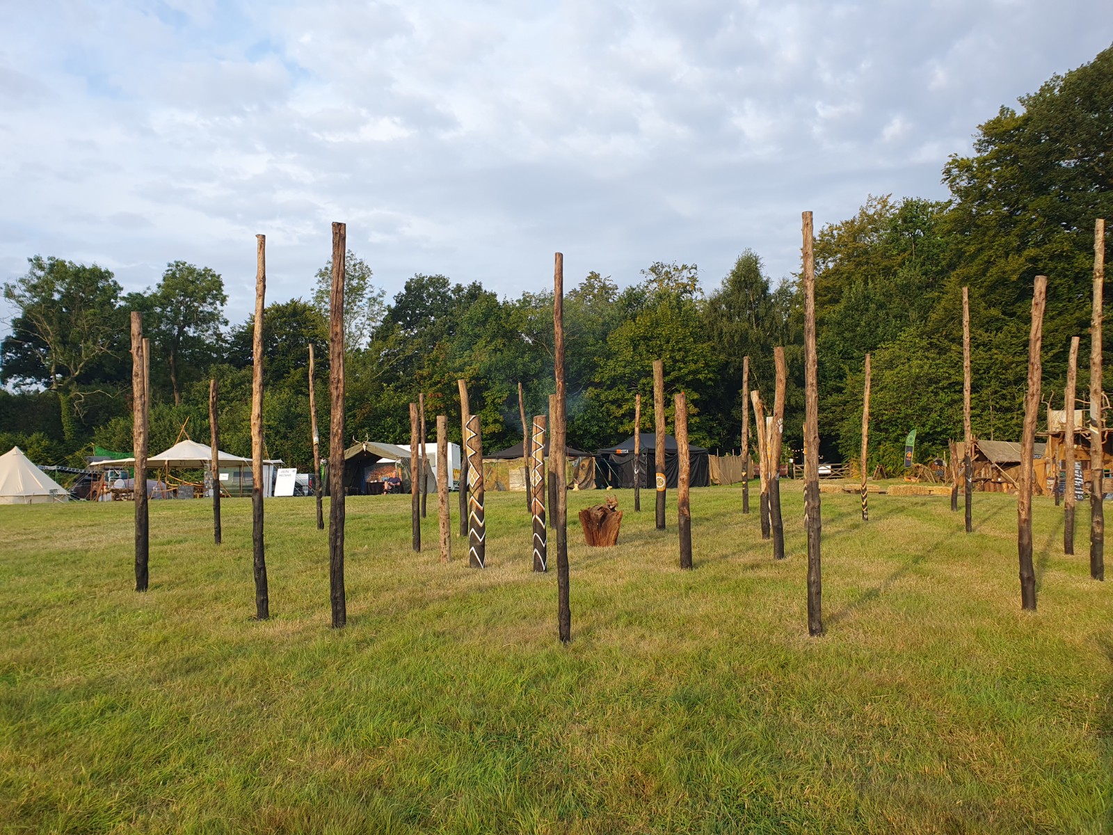 Wood Henge & Crafts Settlement Build Camp - image 7